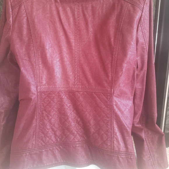 Bomber Jacket - Picture 3 of 6